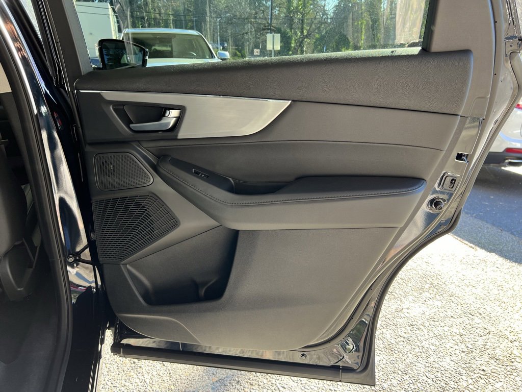 New 2026 Acura MDX SH-AWD image 26