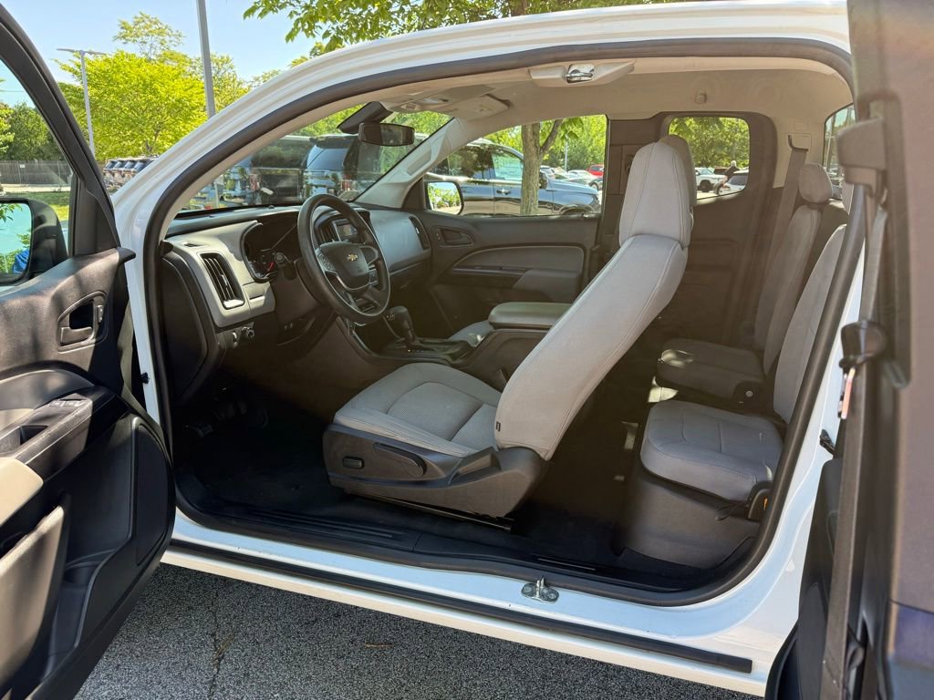 Used 2019 Chevrolet Colorado W/T w/ WT Convenience Package RWD image 11