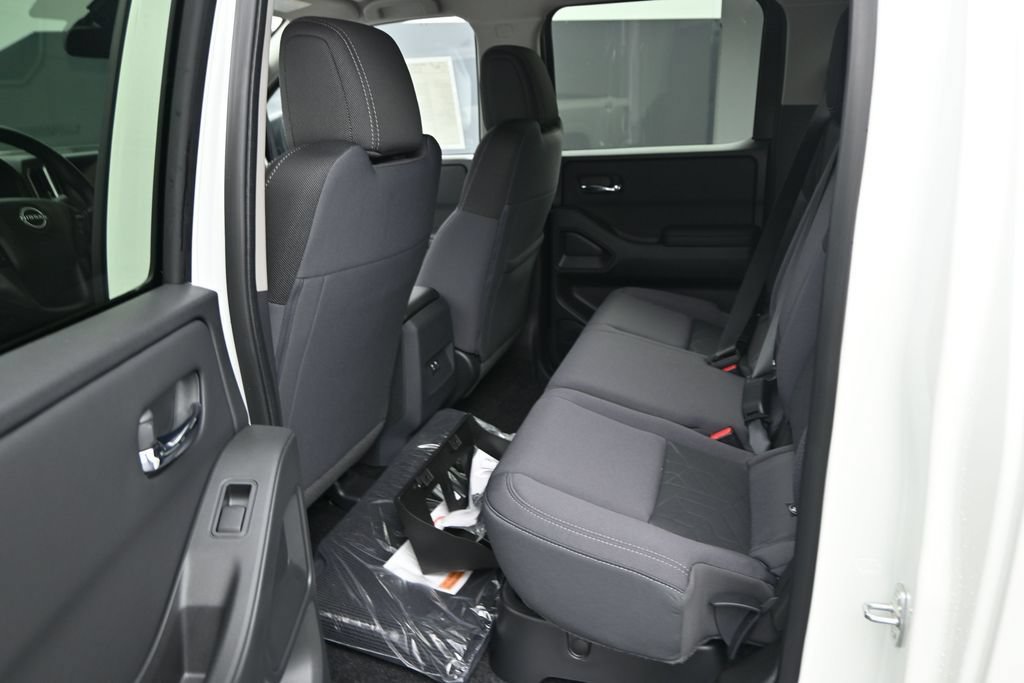 New 2026 Nissan Frontier SV w/ Tow Package RWD image 11