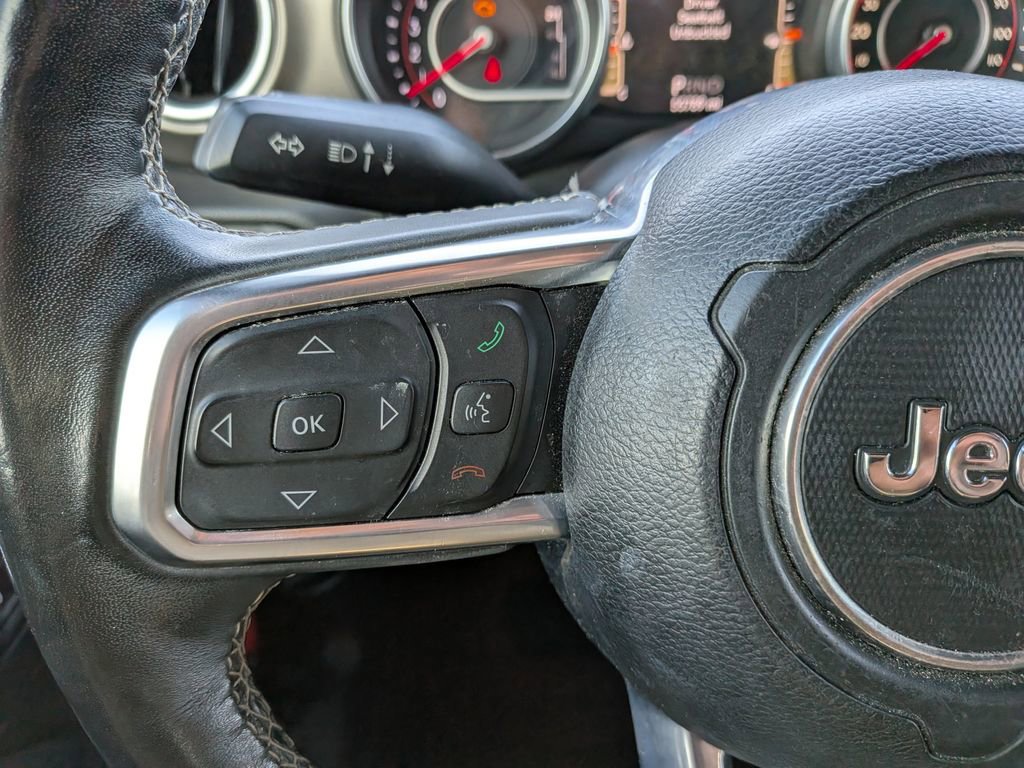 Used 2019 Jeep Wrangler Unlimited Rubicon image 16