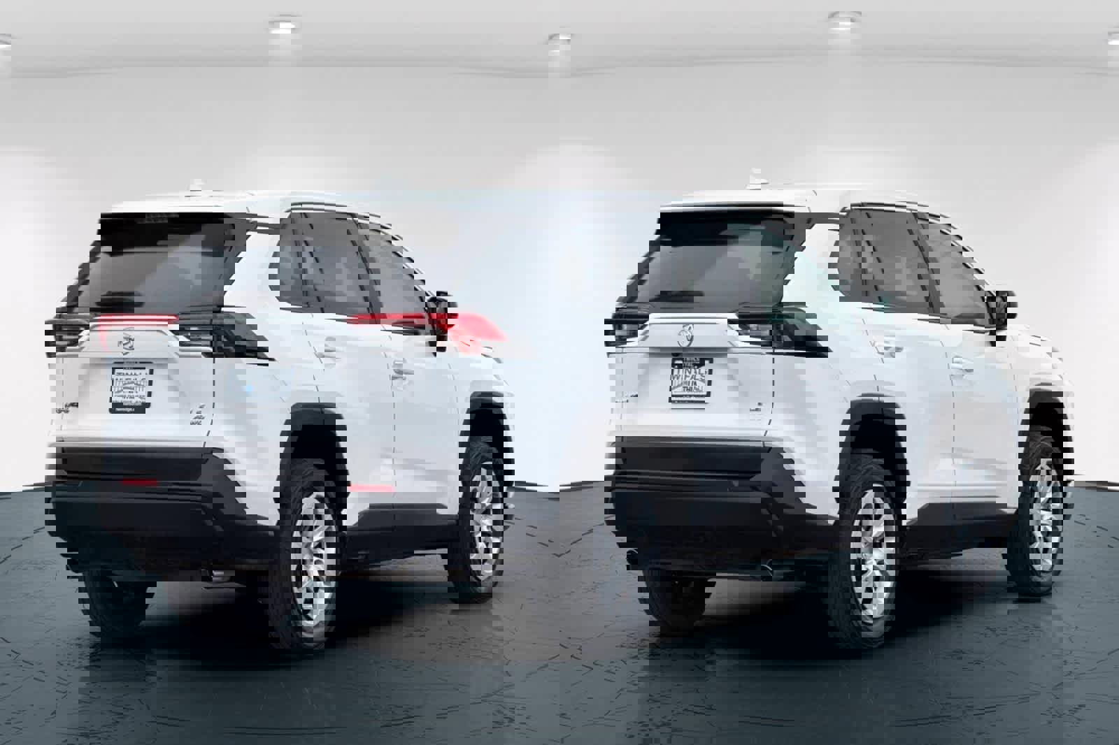 Used 2024 Toyota RAV4 LE image 2