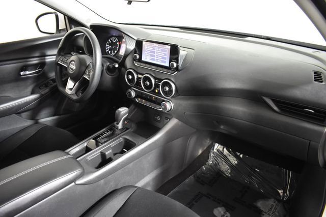 Certified 2023 Nissan Sentra S image 33