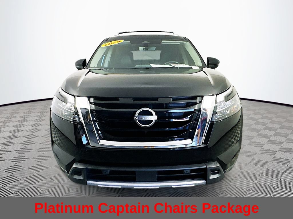 Certified 2025 Nissan Pathfinder Platinum AWD/4WD image 5