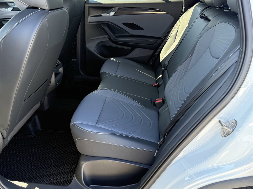 New 2026 Volkswagen Tiguan SE R-Line image 24