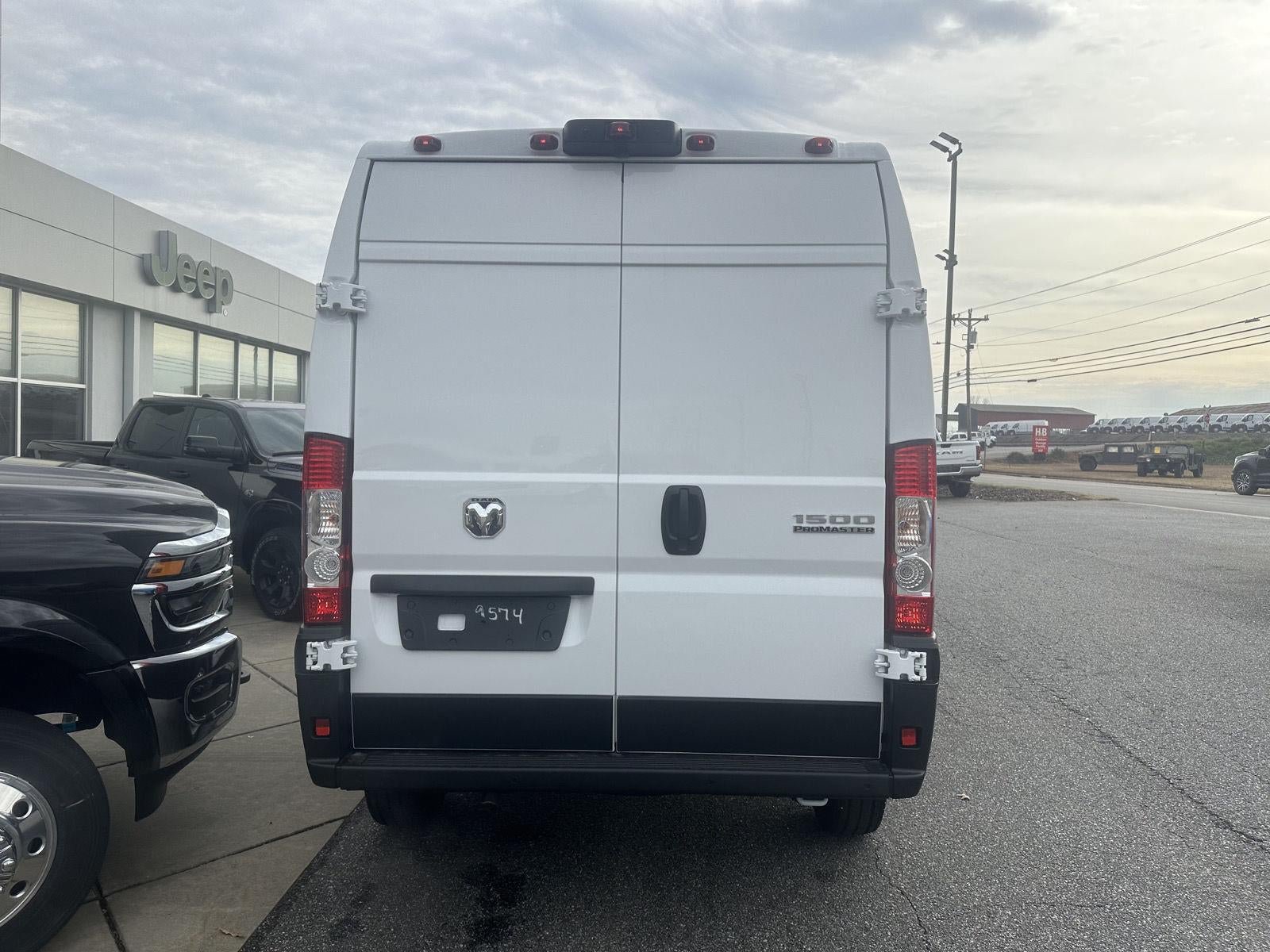 New 2026 RAM ProMaster 1500 w/ Convenience Group FWD image 9