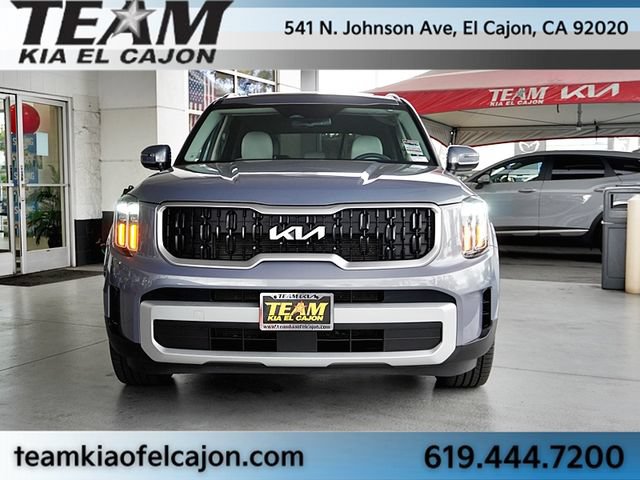 Used 2024 Kia Telluride EX FWD image 4