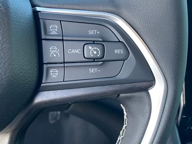 New 2025 Jeep Grand Cherokee Limited image 19