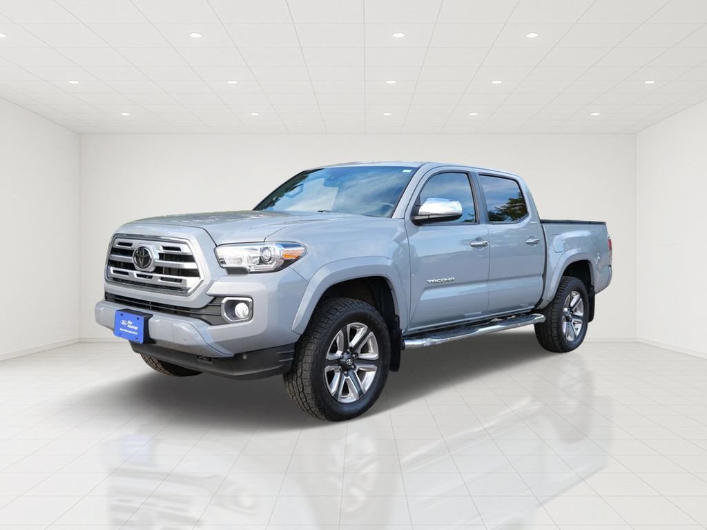 Used 2018 Toyota Tacoma Limited AWD/4WD image 2