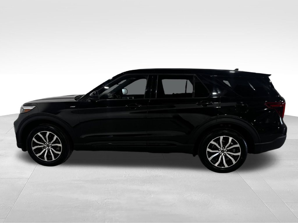 Used 2022 Ford Explorer ST-Line w/ Class IV Trailer Tow Package AWD/4WD image 14
