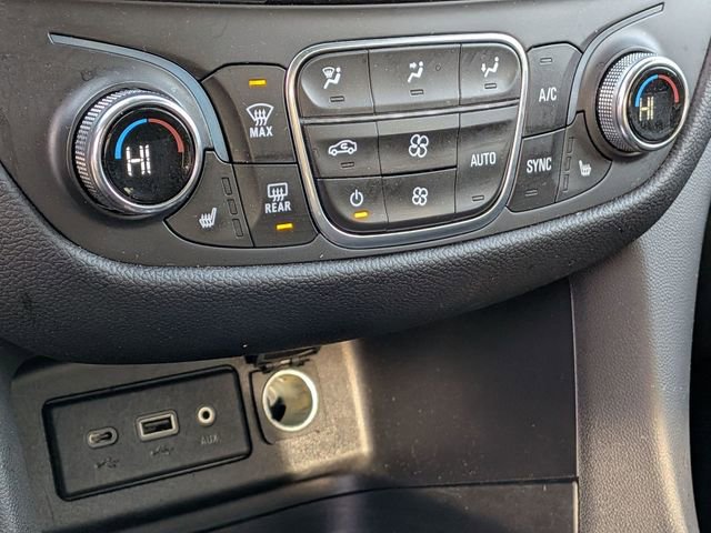 Used 2024 Chevrolet Equinox LT image 20