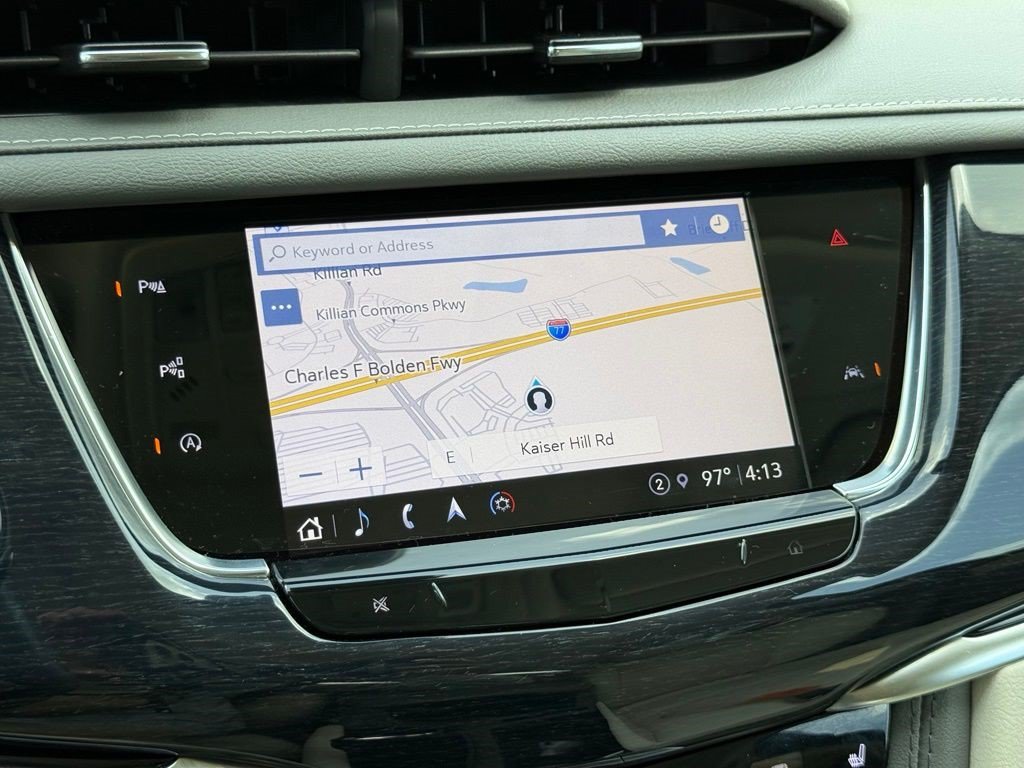 Certified 2024 Cadillac XT6 Premium Luxury w/ Technology Package FWD image 7