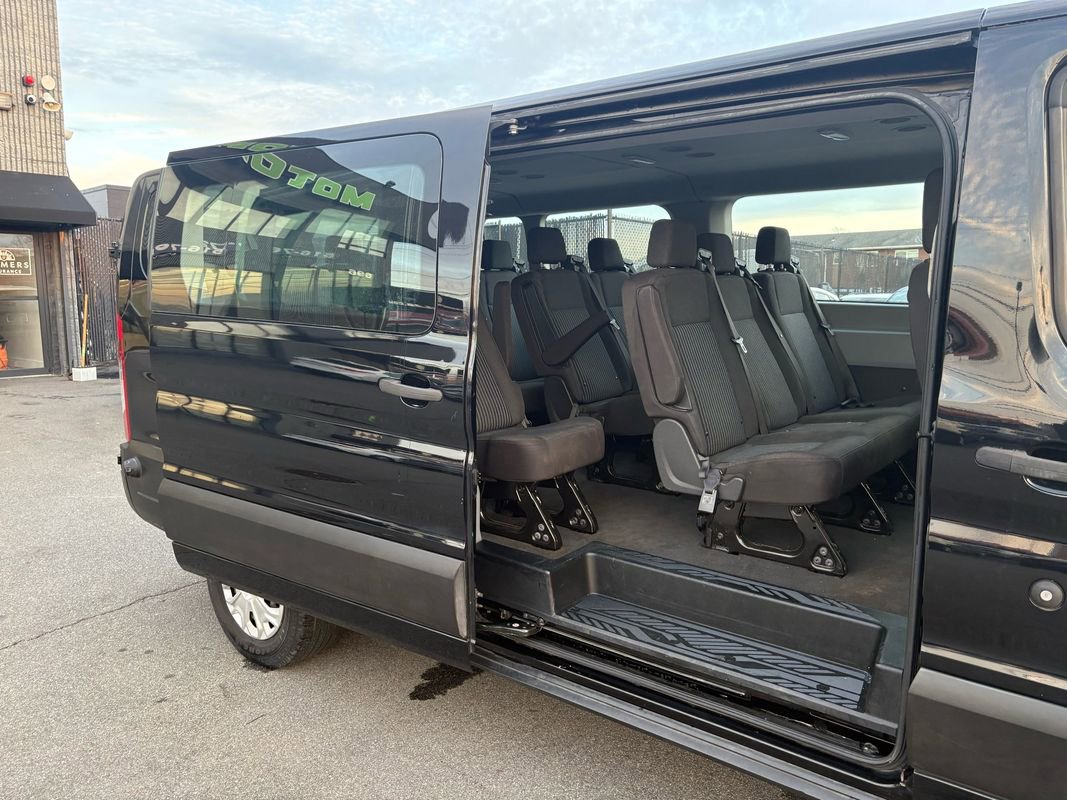 Used 2019 Ford Transit 350 XLT RWD image 16