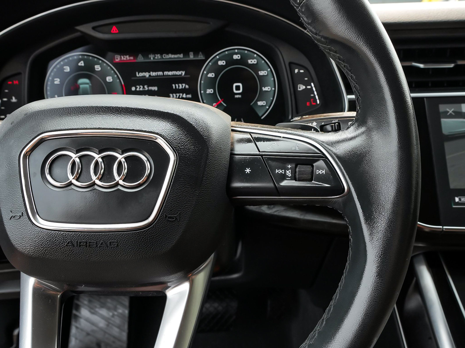 Used 2023 Audi Q8 Premium w/ Convenience Package AWD/4WD image 20