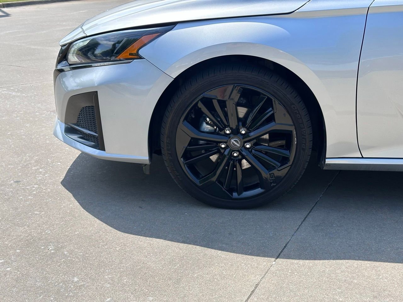 Used 2023 Nissan Altima 2.5 SR image 4