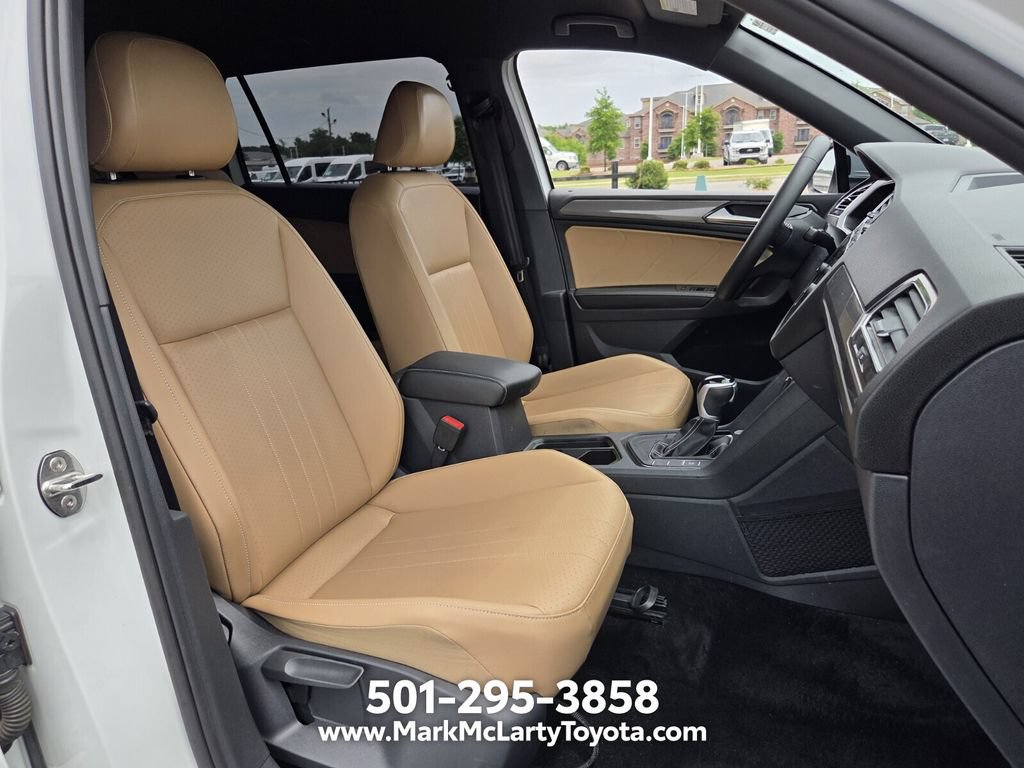 Used 2024 Volkswagen Tiguan SE FWD image 16