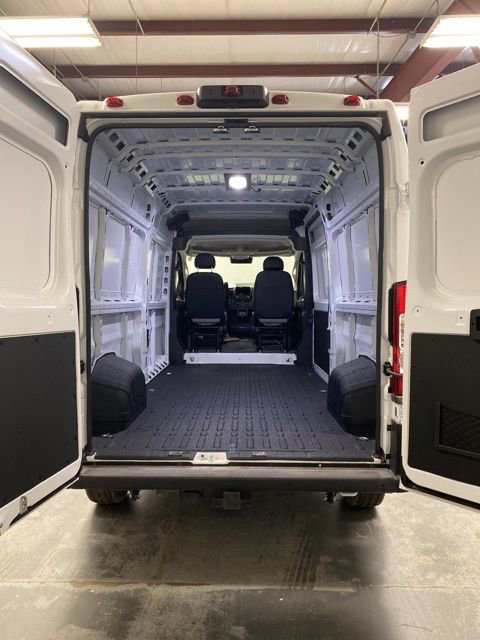 New 2025 RAM ProMaster 2500 w/ Convenience Group FWD image 26