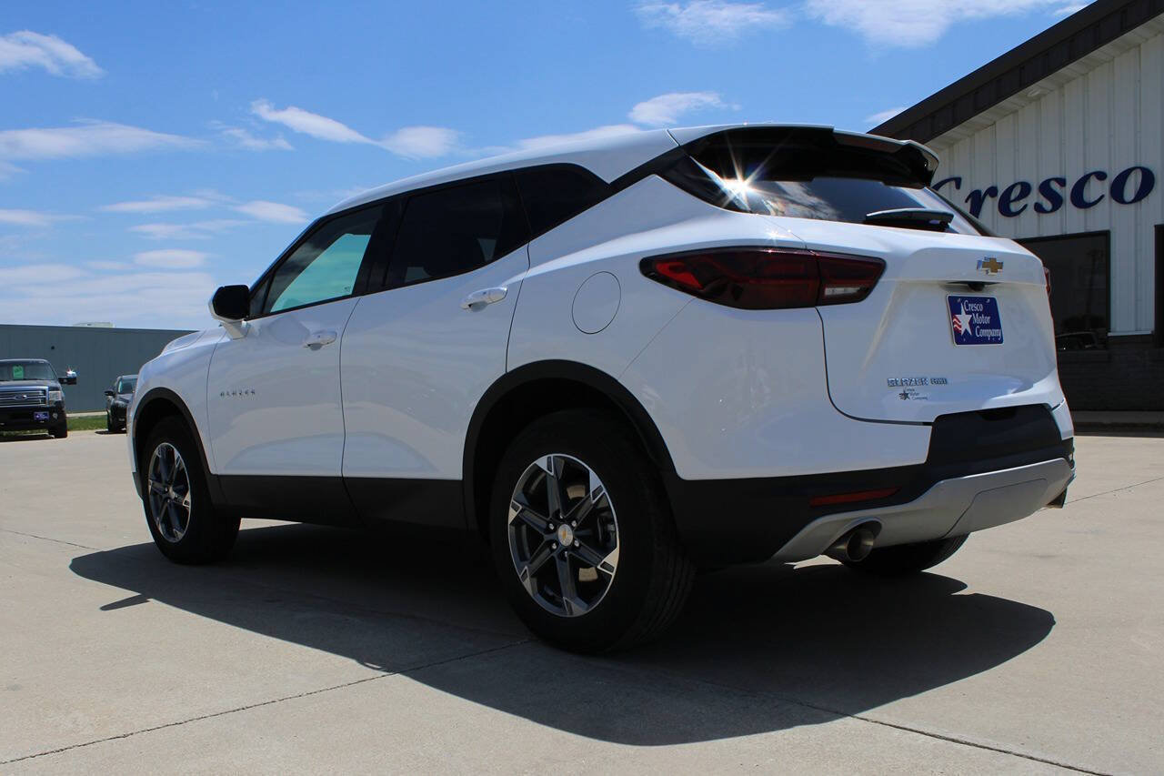 Used 2025 Chevrolet Blazer LT AWD/4WD image 7