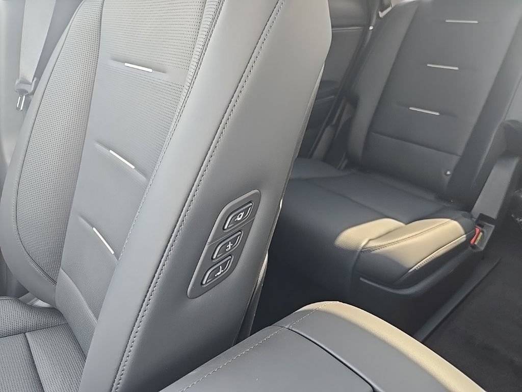 New 2026 Hyundai Palisade Calligraphy FWD image 24