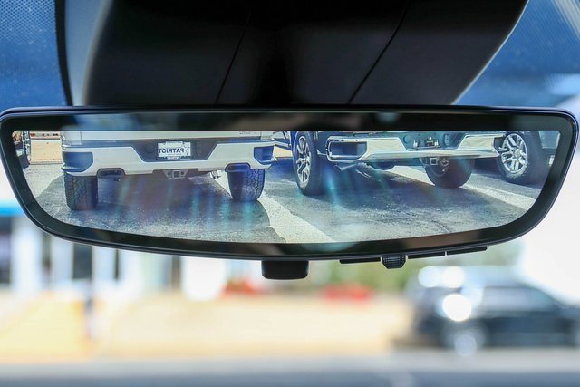 New 2026 Chevrolet Suburban High Country image 31