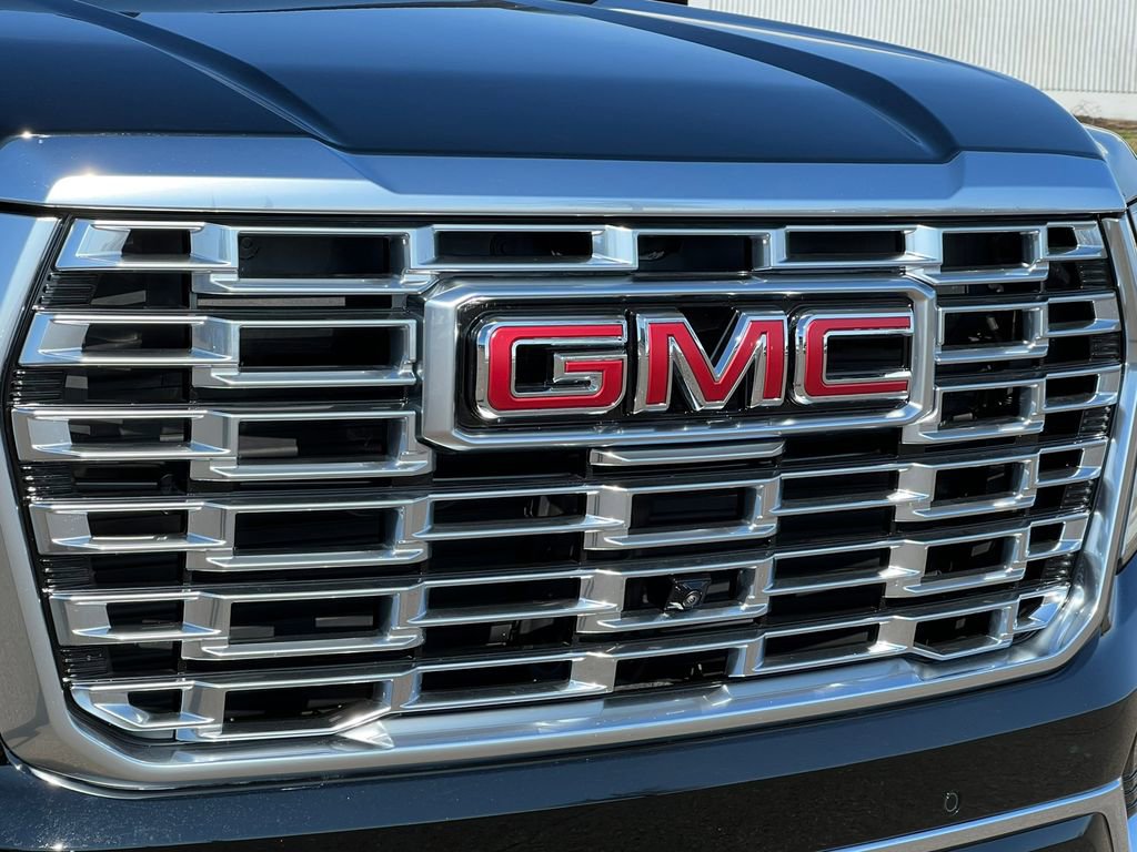 New 2025 GMC Yukon XL Denali w/ Denali Reserve Package image 44