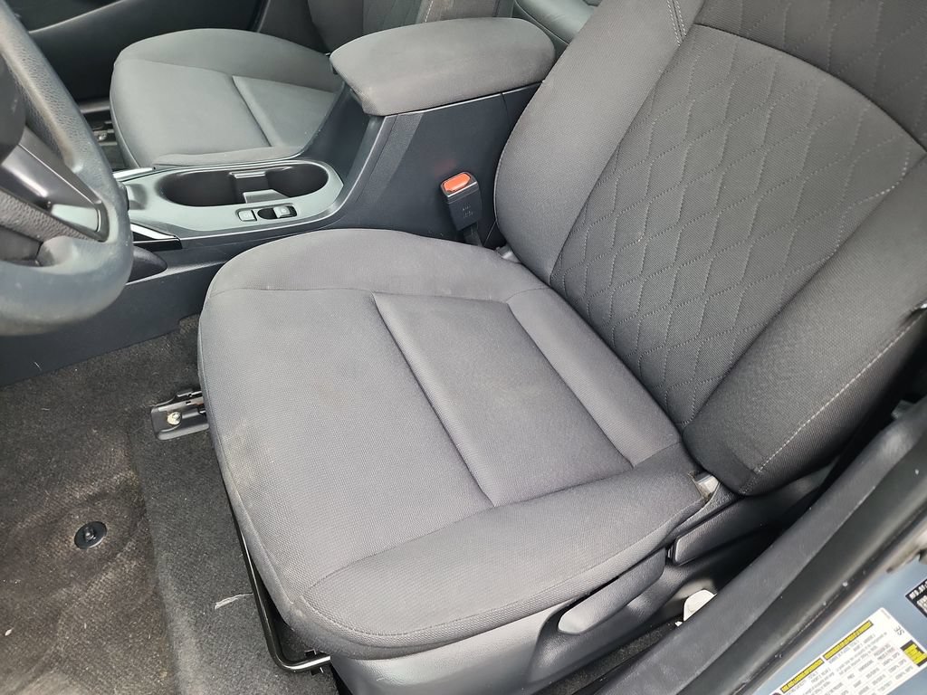 Used 2023 Toyota Corolla LE FWD image 17