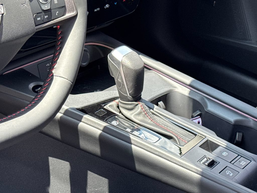 New 2026 Nissan Sentra SR w/ SR Premium Package FWD image 16