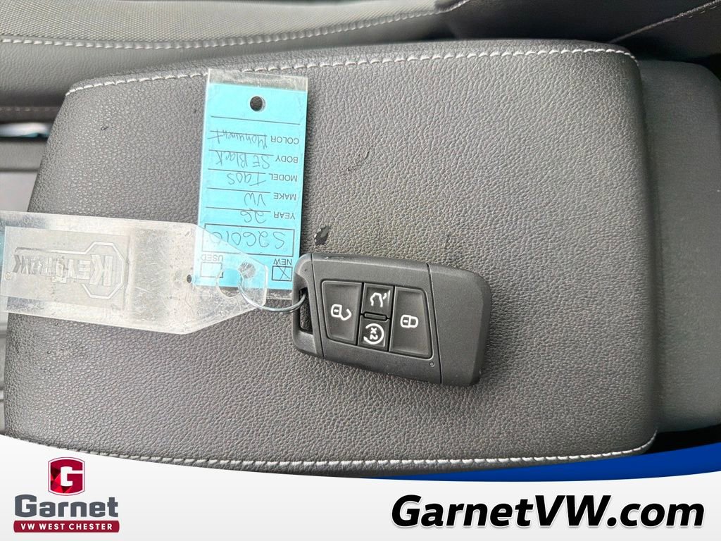 New 2026 Volkswagen Taos SE image 23