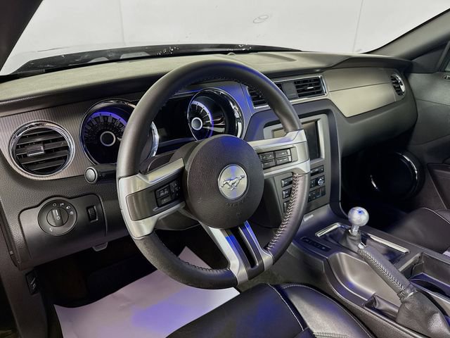 Used 2013 Ford Mustang GT Premium w/ Electronics Pkg image 11
