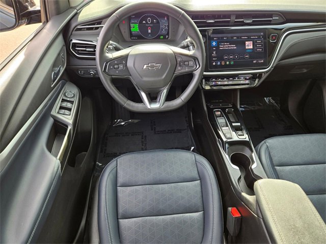 Used 2022 Chevrolet Bolt EUV LT w/ Convenience Package image 15