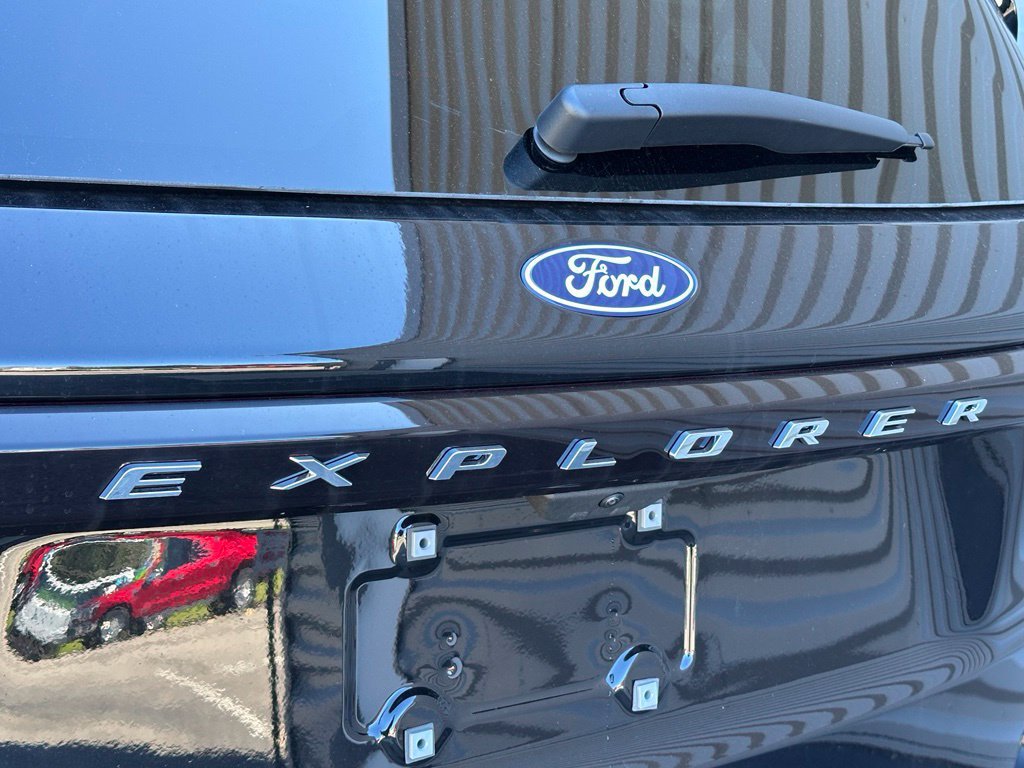 New 2027 Ford Explorer Active w/ Active Comfort Package AWD/4WD image 26