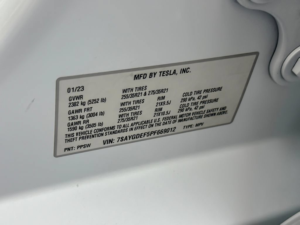 Used 2023 Tesla Model Y Performance AWD/4WD image 28