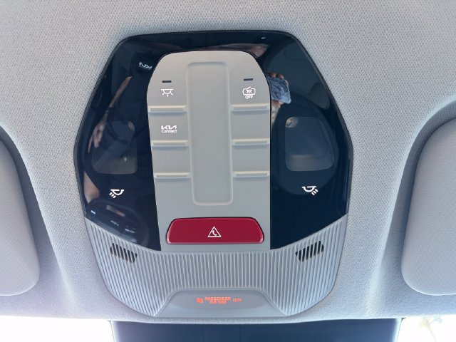 Used 2025 Kia K4 FWD image 22