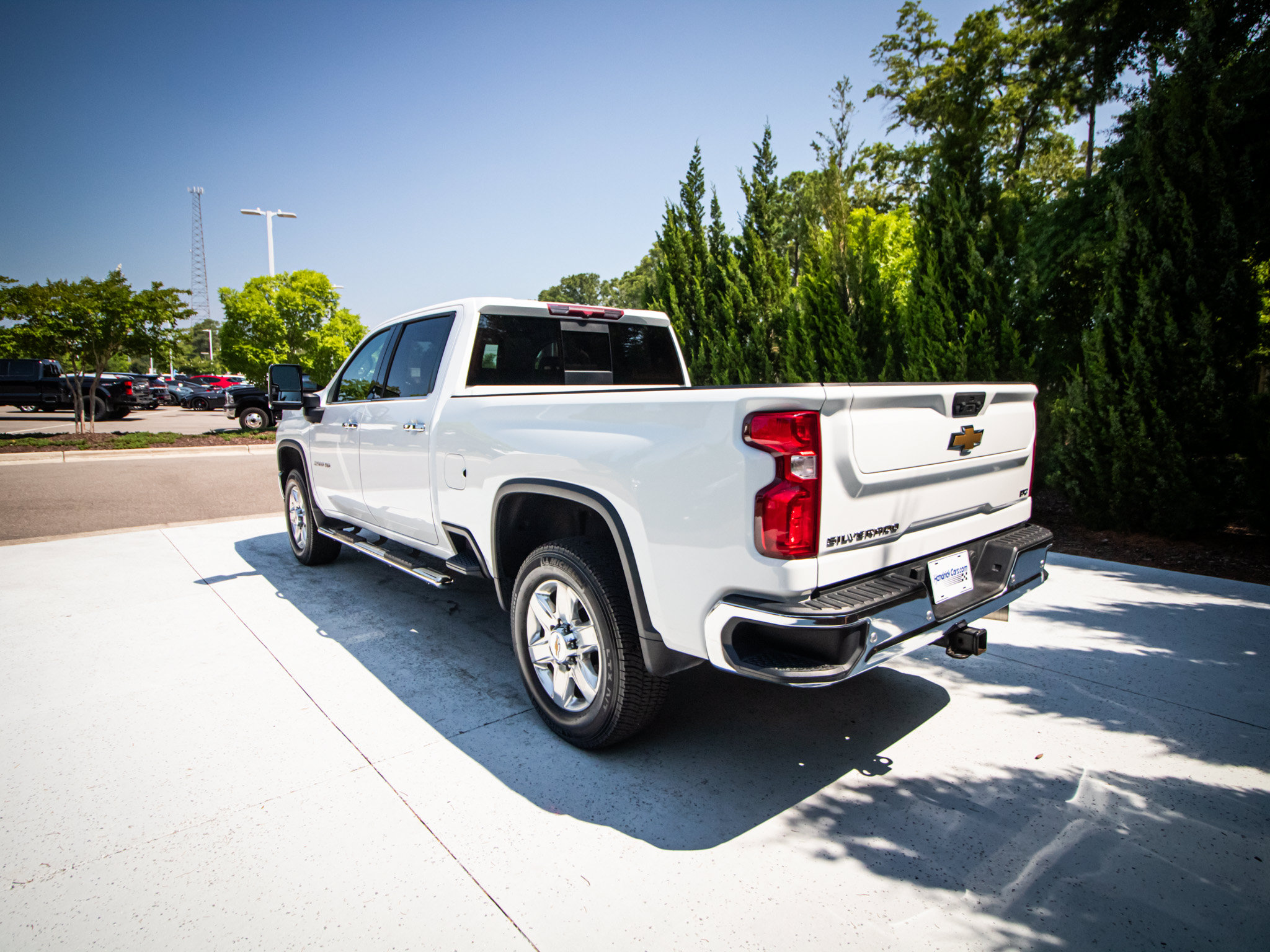 Used 2023 Chevrolet Silverado 2500 LTZ AWD/4WD image 8