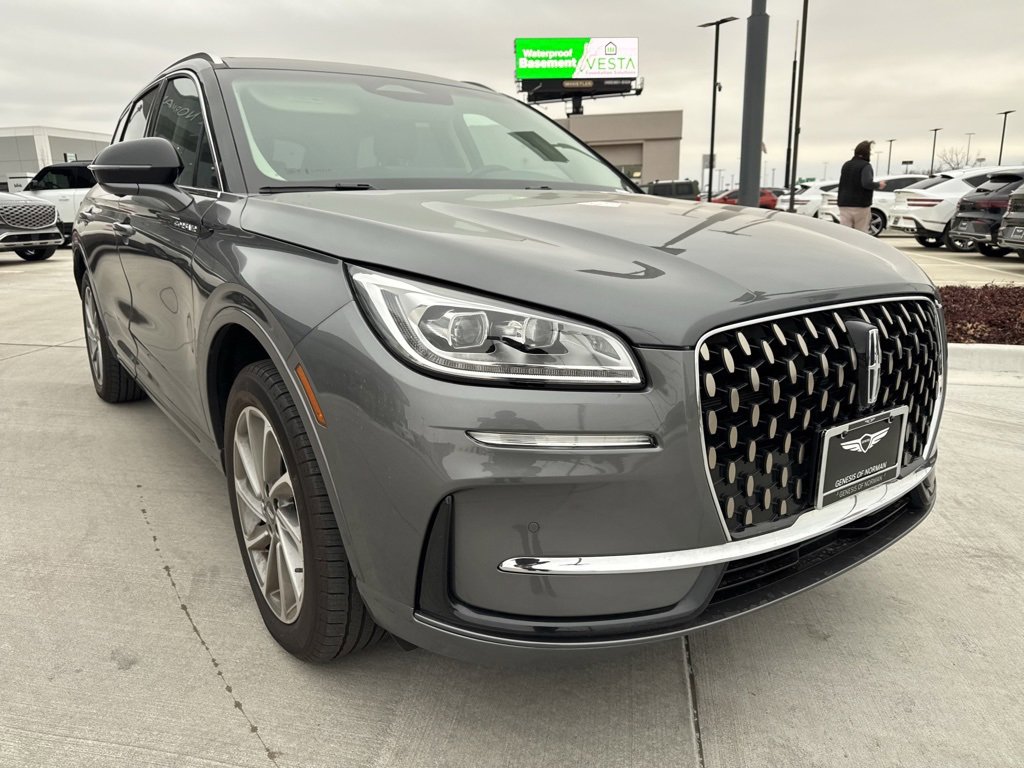 Used 2024 Lincoln Corsair Grand Touring w/ Equipment Group 301A image 3