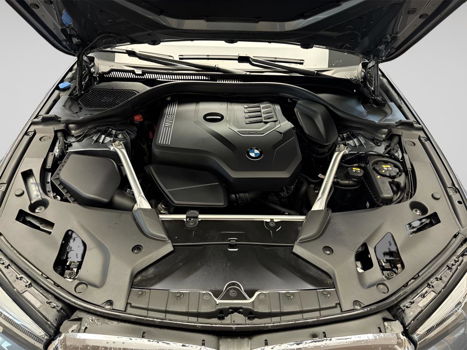 Used 2021 BMW 530i xDrive 530i xDrive w/ Premium Package image 28