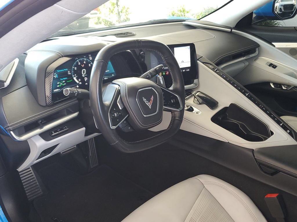 Used 2022 Chevrolet Corvette Stingray Premium Conv w/ Z51 Performance Package RWD image 21
