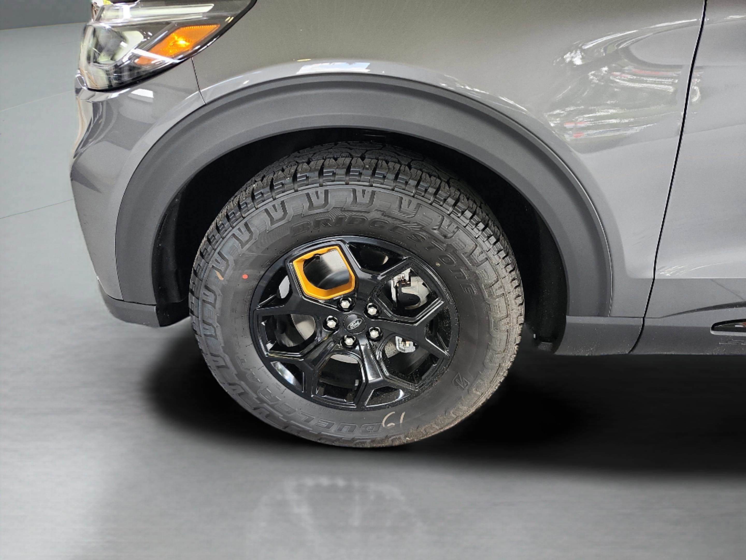 New 2026 Ford Explorer Tremor AWD/4WD image 30