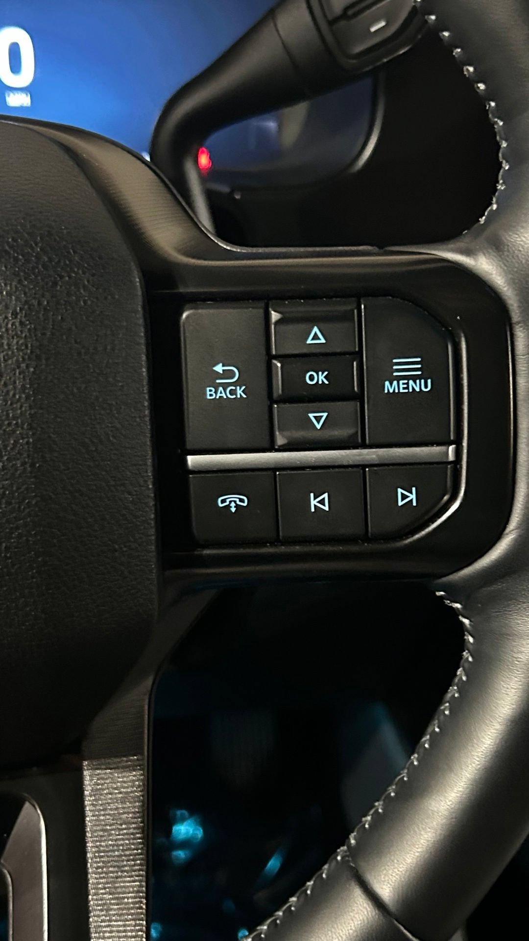 Used 2026 Ford F250 Platinum w/ FX4 Off-Road Package AWD/4WD image 83