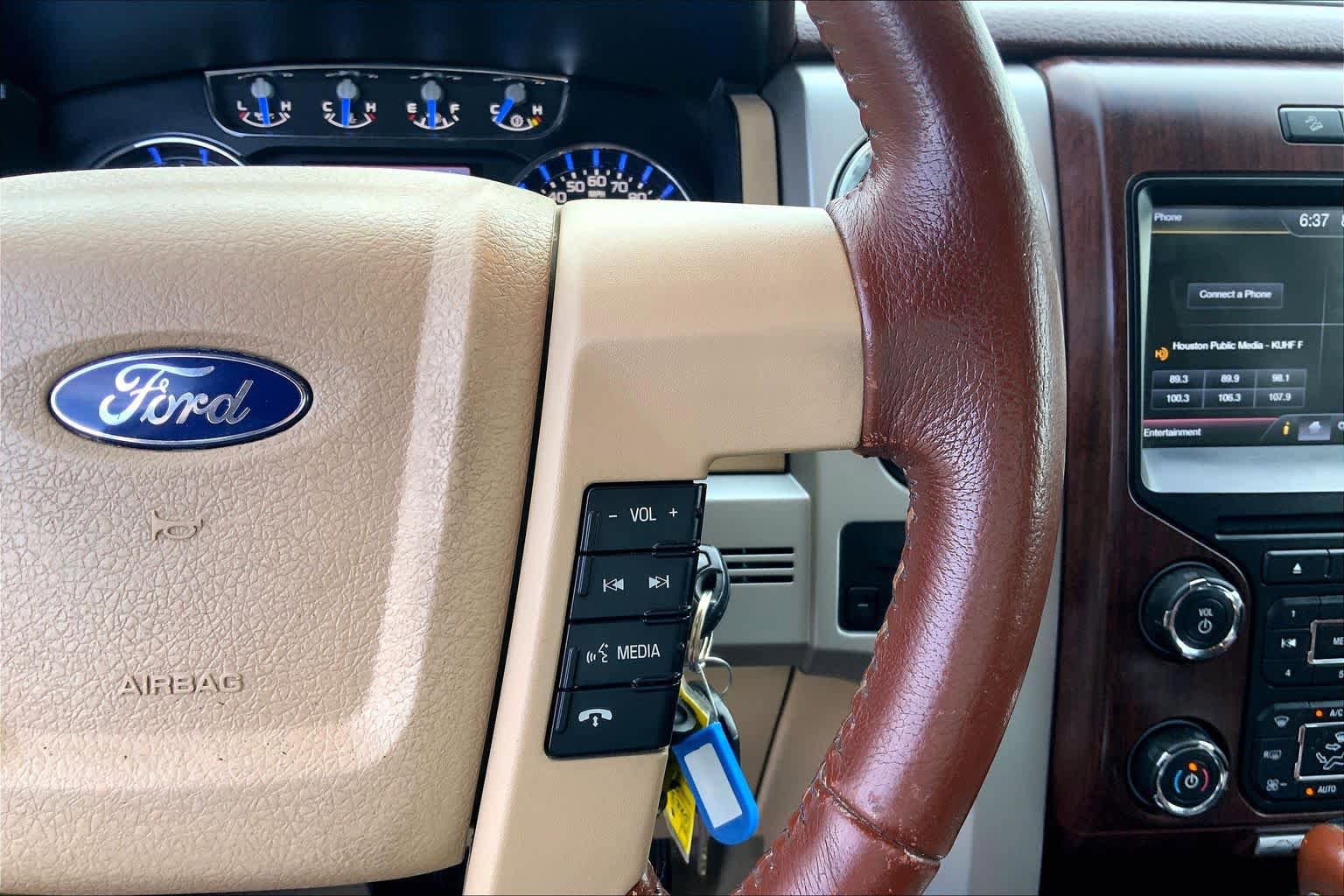 Used 2013 Ford F150 King Ranch w/ King Ranch Luxury Pkg AWD/4WD image 24