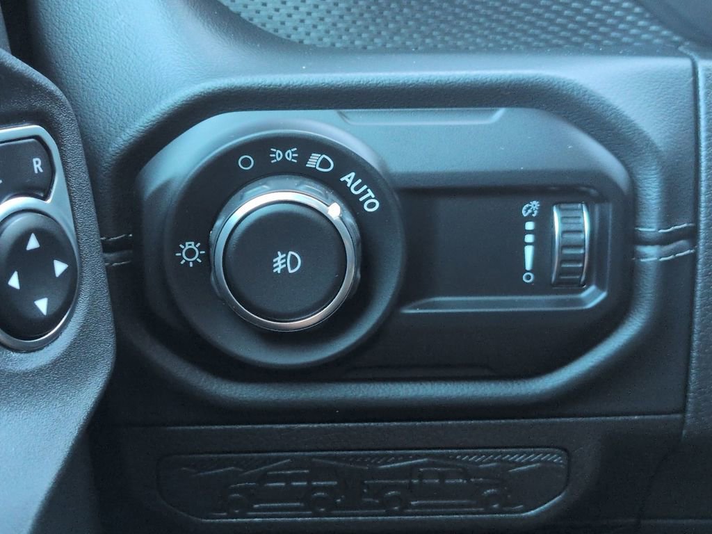 Used 2024 Jeep Wrangler Unlimited Rubicon w/ XTREMEE 35" Tire Package image 20