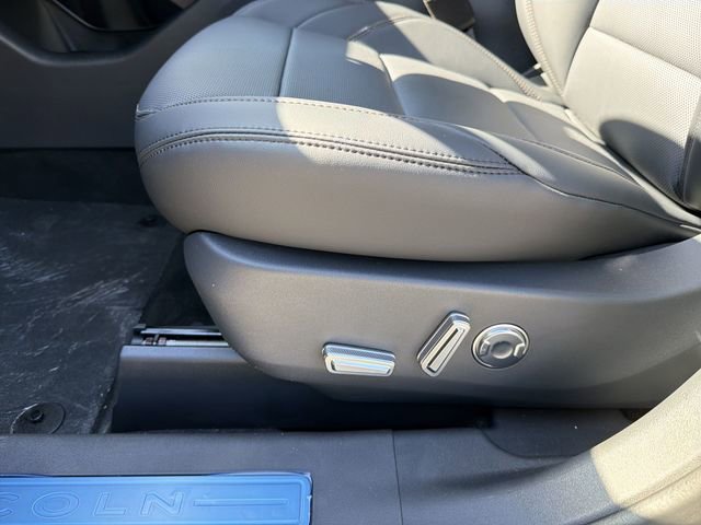 New 2026 Lincoln Nautilus Premier w/ Equipment Group 102A AWD/4WD image 12