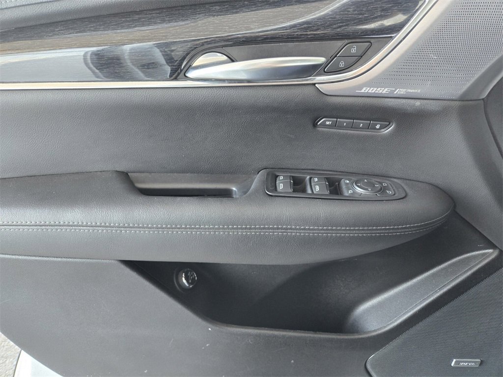 Used 2023 Cadillac XT5 Premium Luxury image 31