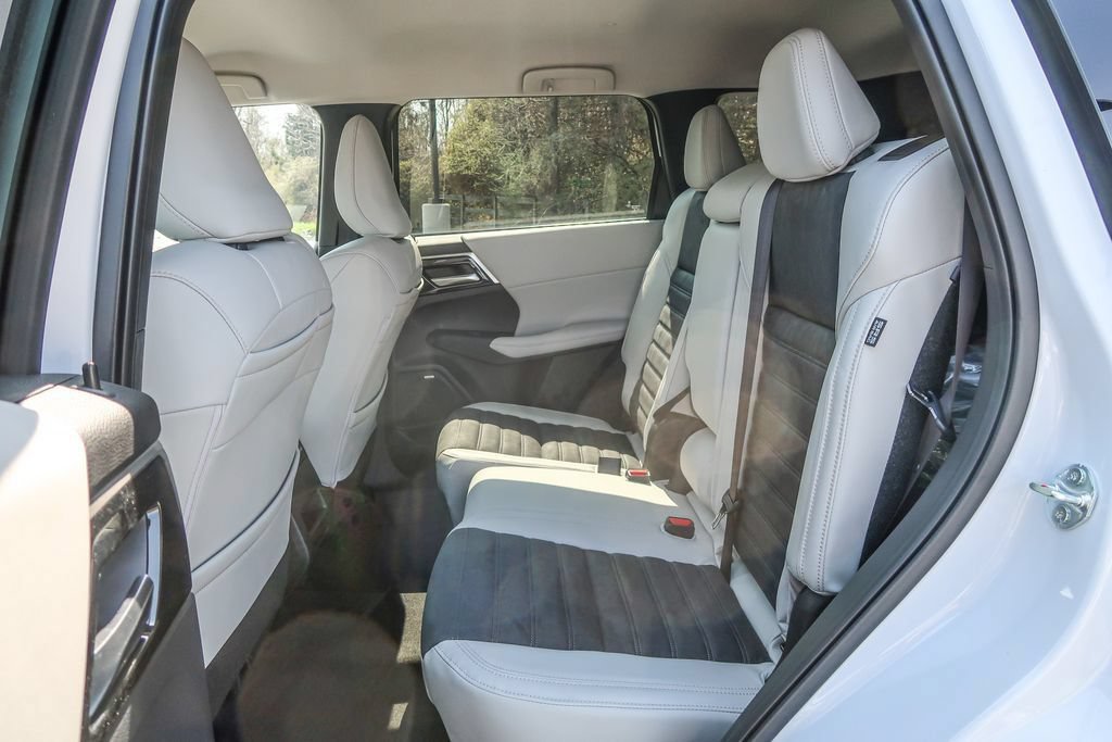 New 2026 Mitsubishi Outlander SE AWD/4WD image 21
