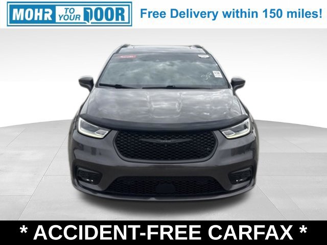 Used 2021 Chrysler Pacifica Touring-L w/ Premium & Safety Sphere Group FWD image 9