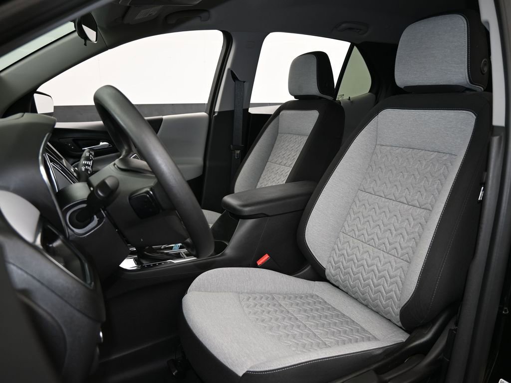 Used 2023 Chevrolet Equinox LS w/ Driver Confidence II Package image 10