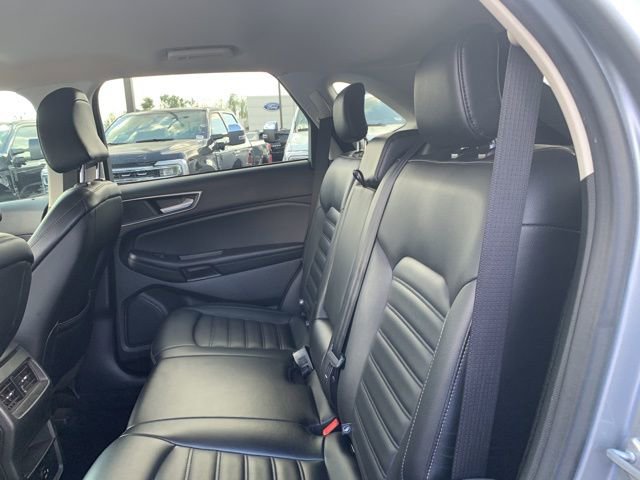 Used 2022 Ford Edge SEL image 19