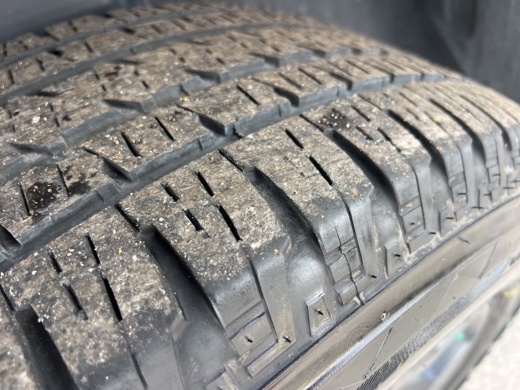 Used 2025 RAM 1500 Lone Star image 9