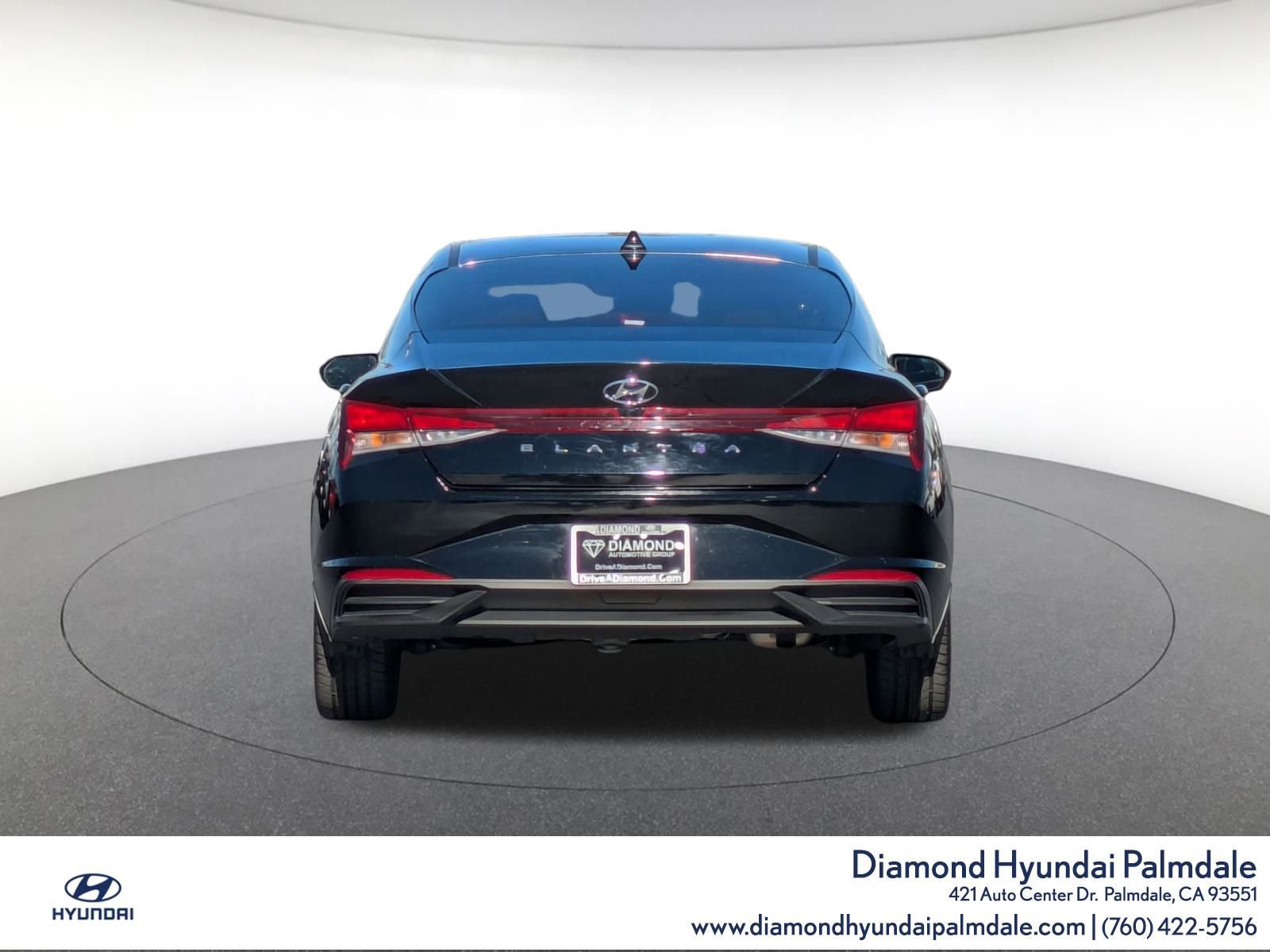 Certified 2023 Hyundai Elantra SEL w/ Convenience Package image 5