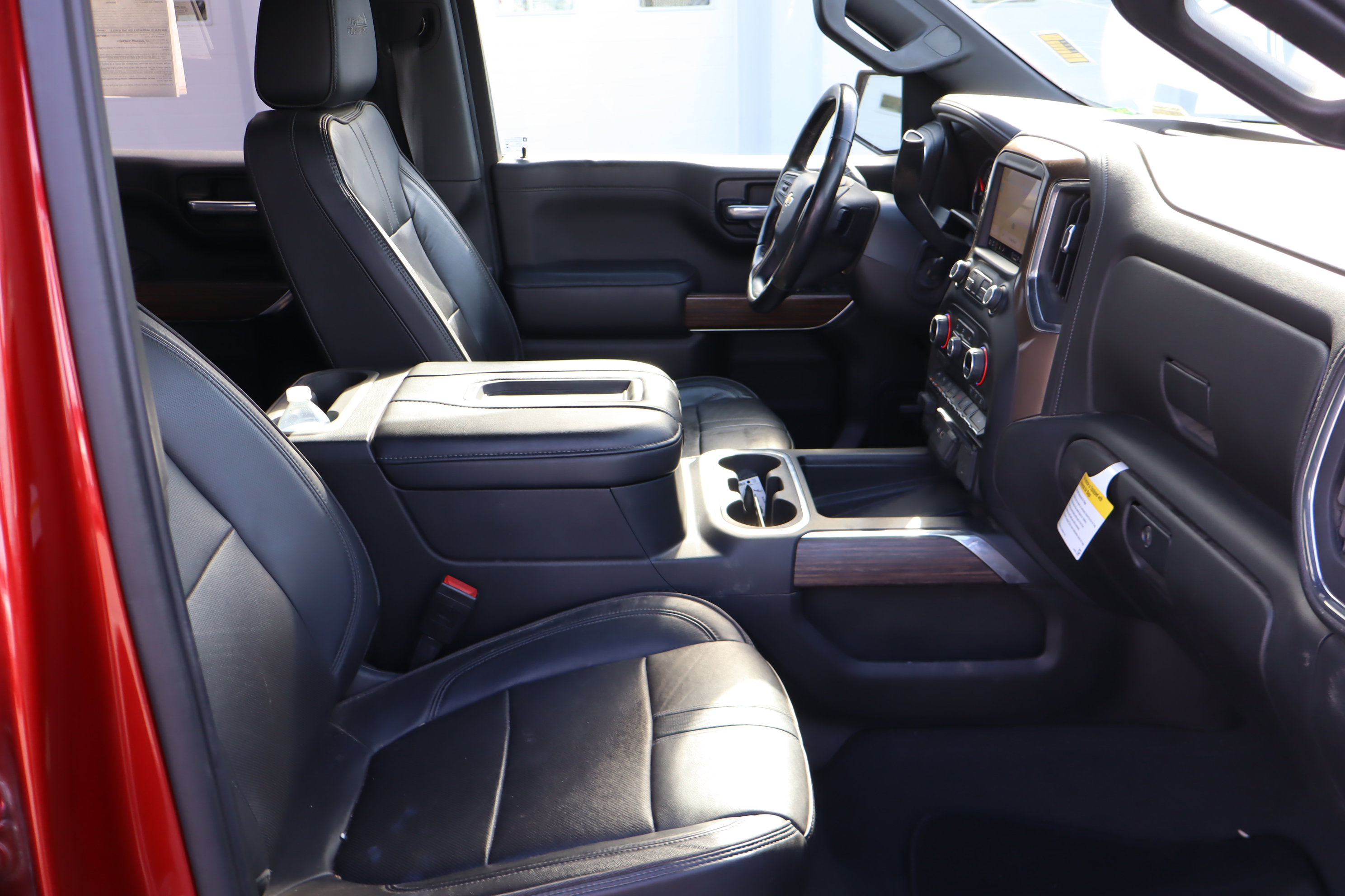 Used 2021 Chevrolet Silverado 1500 High Country image 38