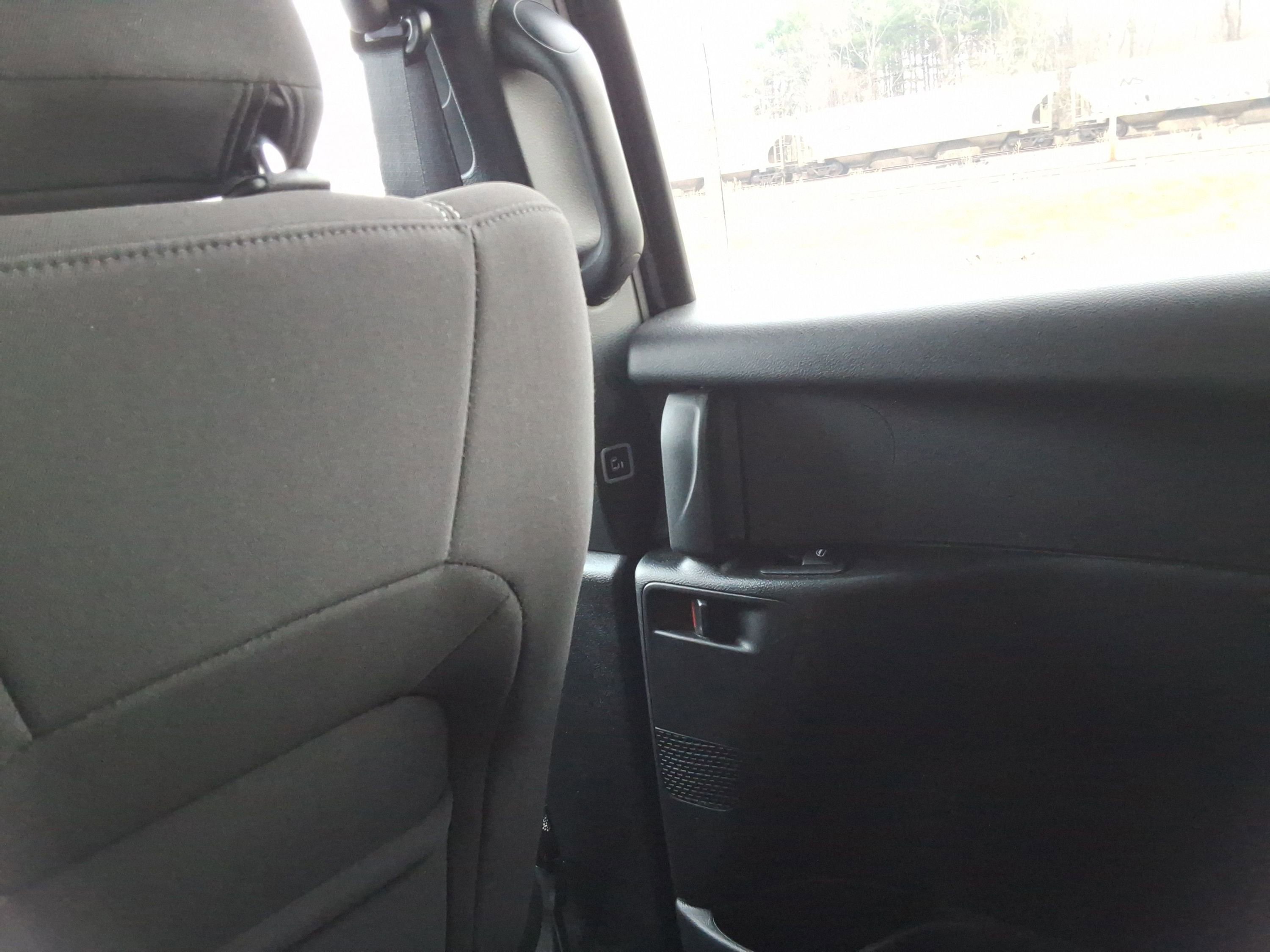 Used 2023 Chrysler Pacifica Touring image 23